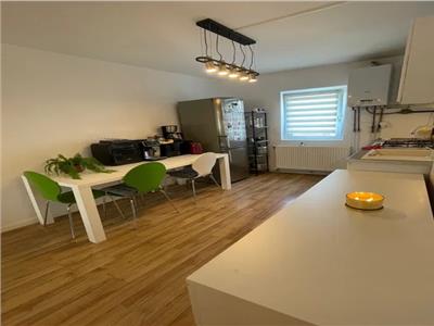 Apartament cu 3 camere decomandat in Zorilor