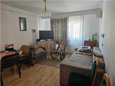 Apartament cu 2 camere decomandat in Zorilor!Foarte aproape de UMF